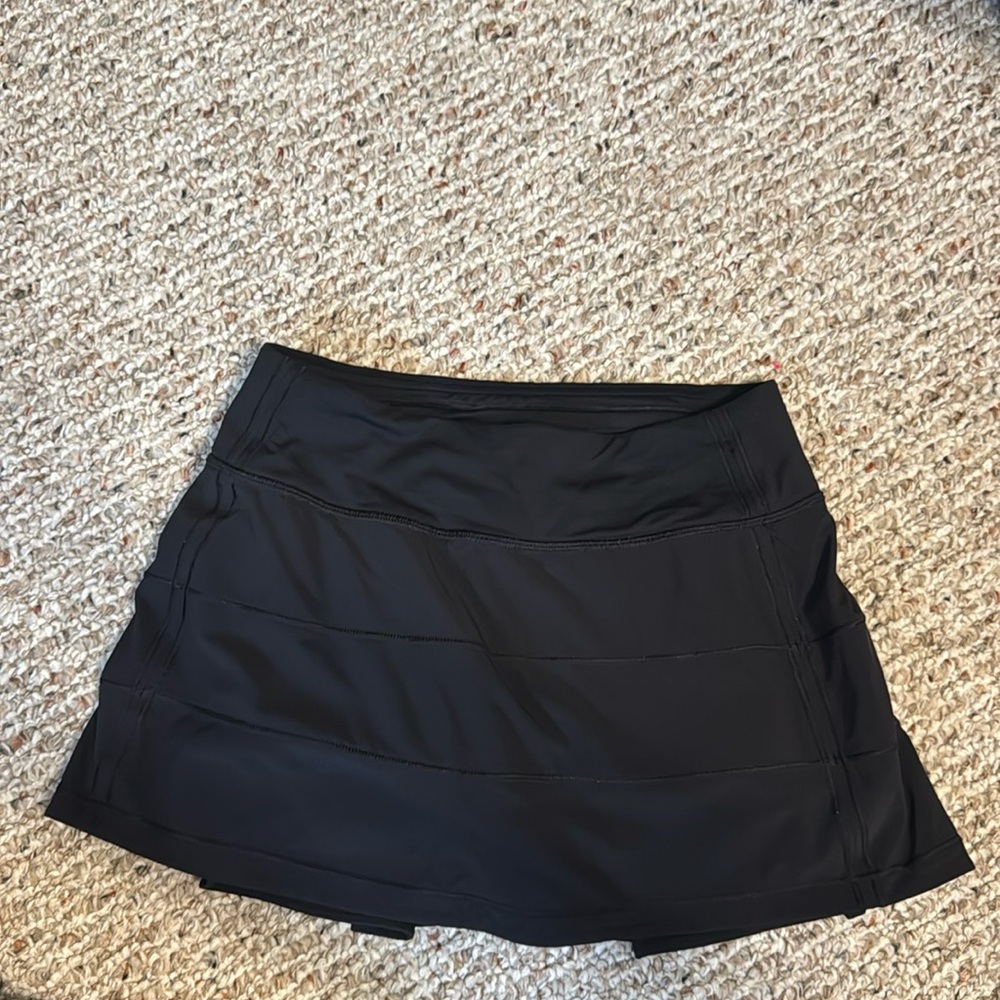 Lululemon Pace Rival Skirt Black, Sz 2 Regular